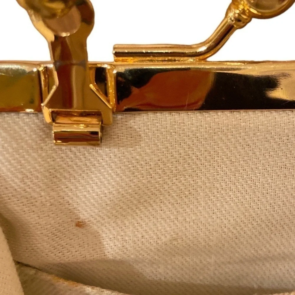 Koschi Quilted Women’s Crossbody/Shoulder Bag